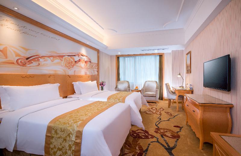 Vienna Classic Hotel Shenzhen Bantian Wuhe Avenue Exterior foto
